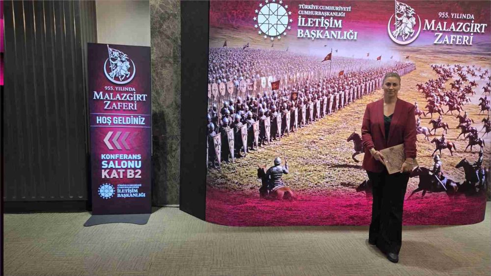 BGYC Başkanı Semra Aman Akyürek Malazgirt Zaferi Programına Katıldı